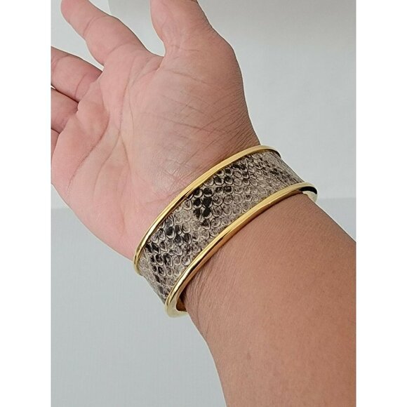St John Gold Tone 9 Inch Snake Skin Wide Bangle - Picture 7 of 10